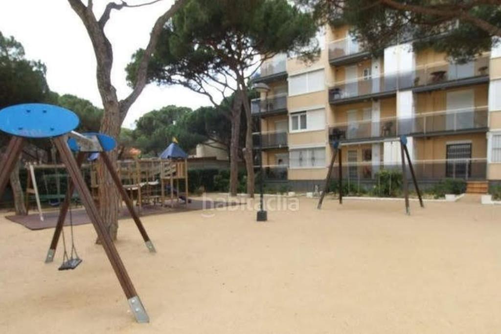 Estudio Con Impresionantes Vistas Al Mar Blanes Luaran gambar